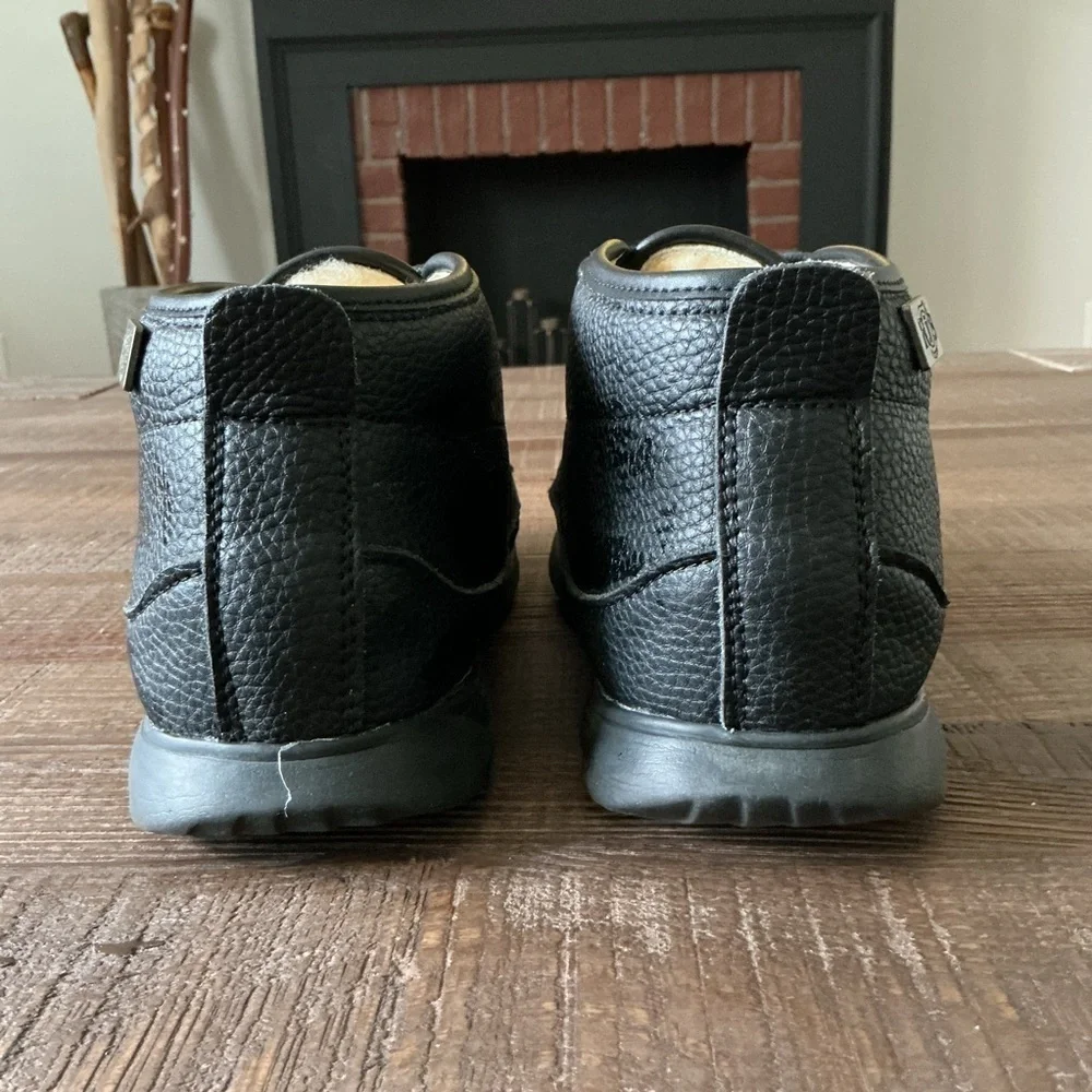 RJ’s Fuzzies Black Leather Boots Shoes Womens Size 9 Sheep Skin Linning